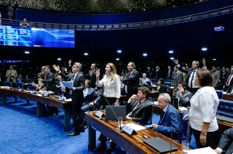 Governo deverá repassar aos estados e municípios 46% do valor arrecadado com a multa da nova repatriação 