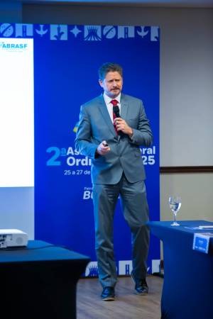 8928_Evento_ABRAF_26062025-Marcelo_Villela_Kardel_LIVE_MEDIA_original_copy_2